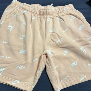 NEW Men’s Nike shorts